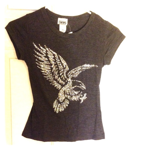 Tops - Cute GLITTER Tee. New with Tags. Eagle bird design